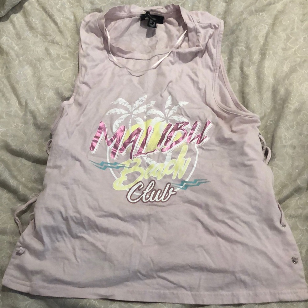 Side lace women’s top